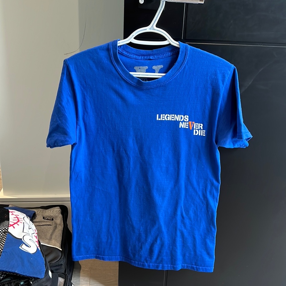 Vlone t shirt